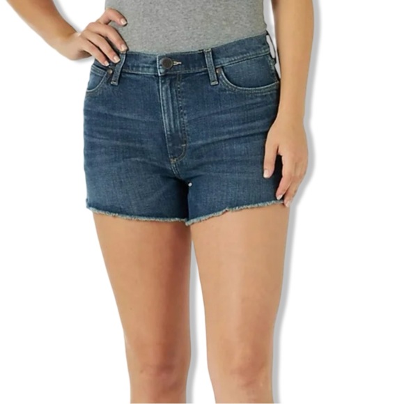Wrangler Blue Jean Shorts High-Waisted Fitted 1011MWHBB Size 13 - Picture 1 of 9